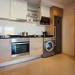 Apartman Muralha - By Sch