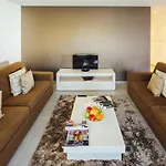 Apartman Muralha - By Sch *
