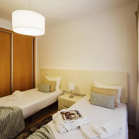 Muralha - By Sch * Nazaré