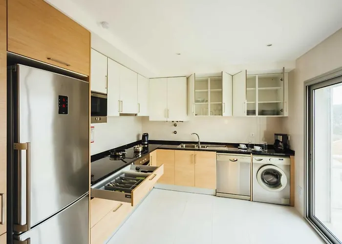 Muralha - By Sch נאזרה